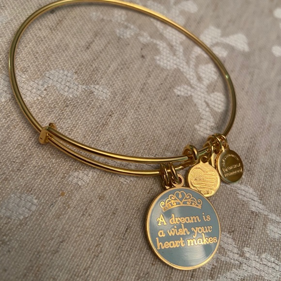 Alex and Ani Disney Exclusive Cinderella Bracelet - Picture 3 of 3